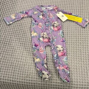 Spring Par-Tea Ruffle Footie 9-12 months new with tags bums and roses